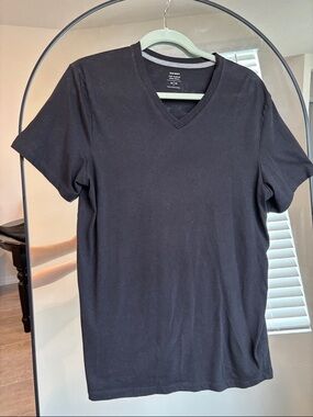 Old Navy T-Shirt